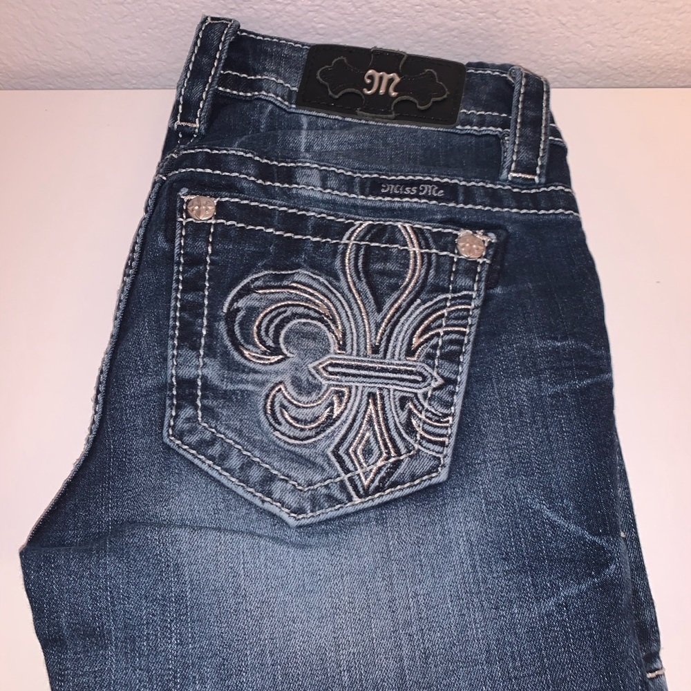 Miss Me Bootcut Jeans- Women Sz. 25 Long